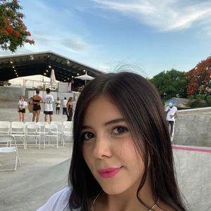 Meet your Posher, Marcela